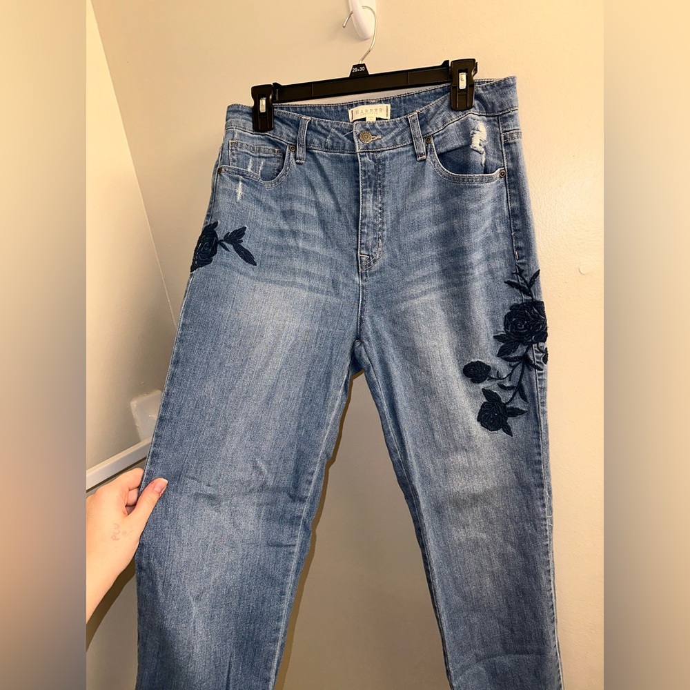 Ankle High Rise Straight Cut Jeans with Embroidered blue Flowers